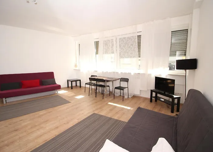 351 Apartments, Close To The Exhibition Center