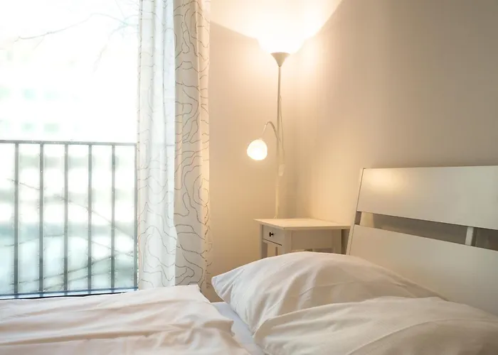 351 Apartments, Close To The Exhibition Center Frankfurt am Main