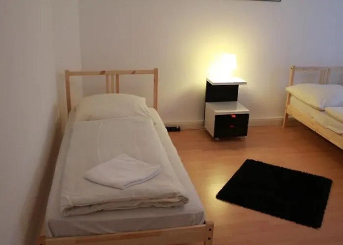 351 Apartments, Close To The Exhibition Center Daire *